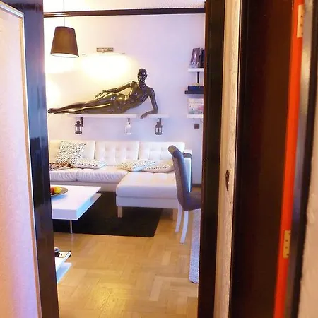 Top Center Luxury Апартаменты