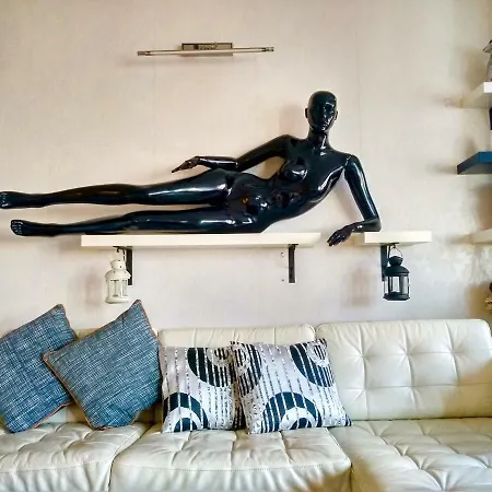 Top Center Luxury Апартаменты